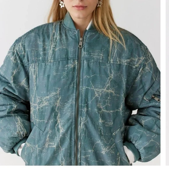 BDG Marcy Nylon Bomber Jacket - Picture 3 of 10